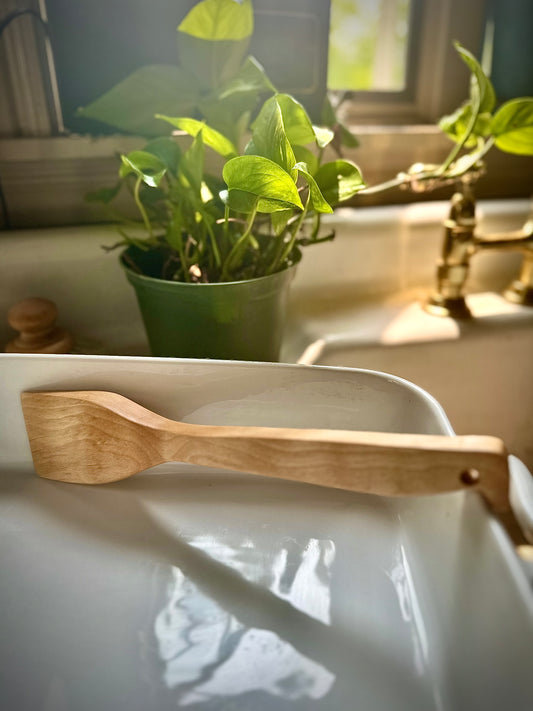 Hand-carved Maine harvested flame birch spatula with resting notch